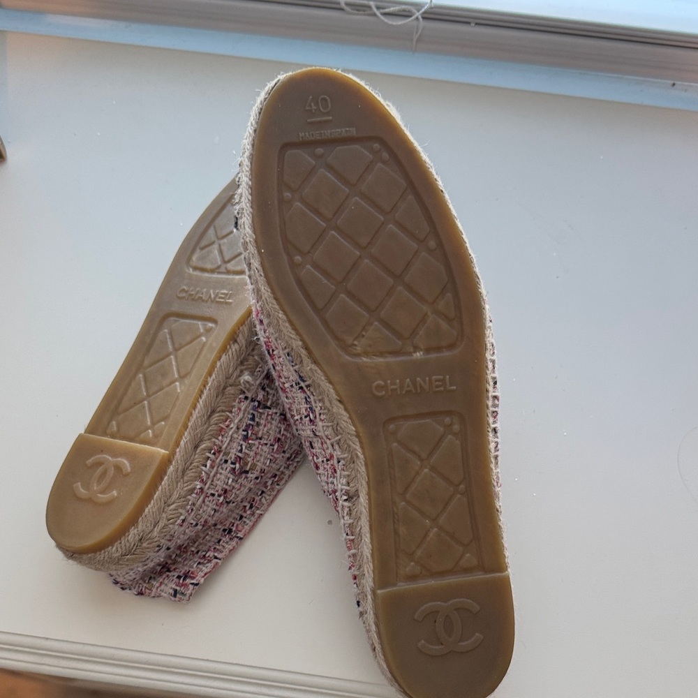 CHANEL Tweed Espadrilles - Cream, Pink and Black Size 40 (size 8.5 or 9) - Picture 8 of 11
